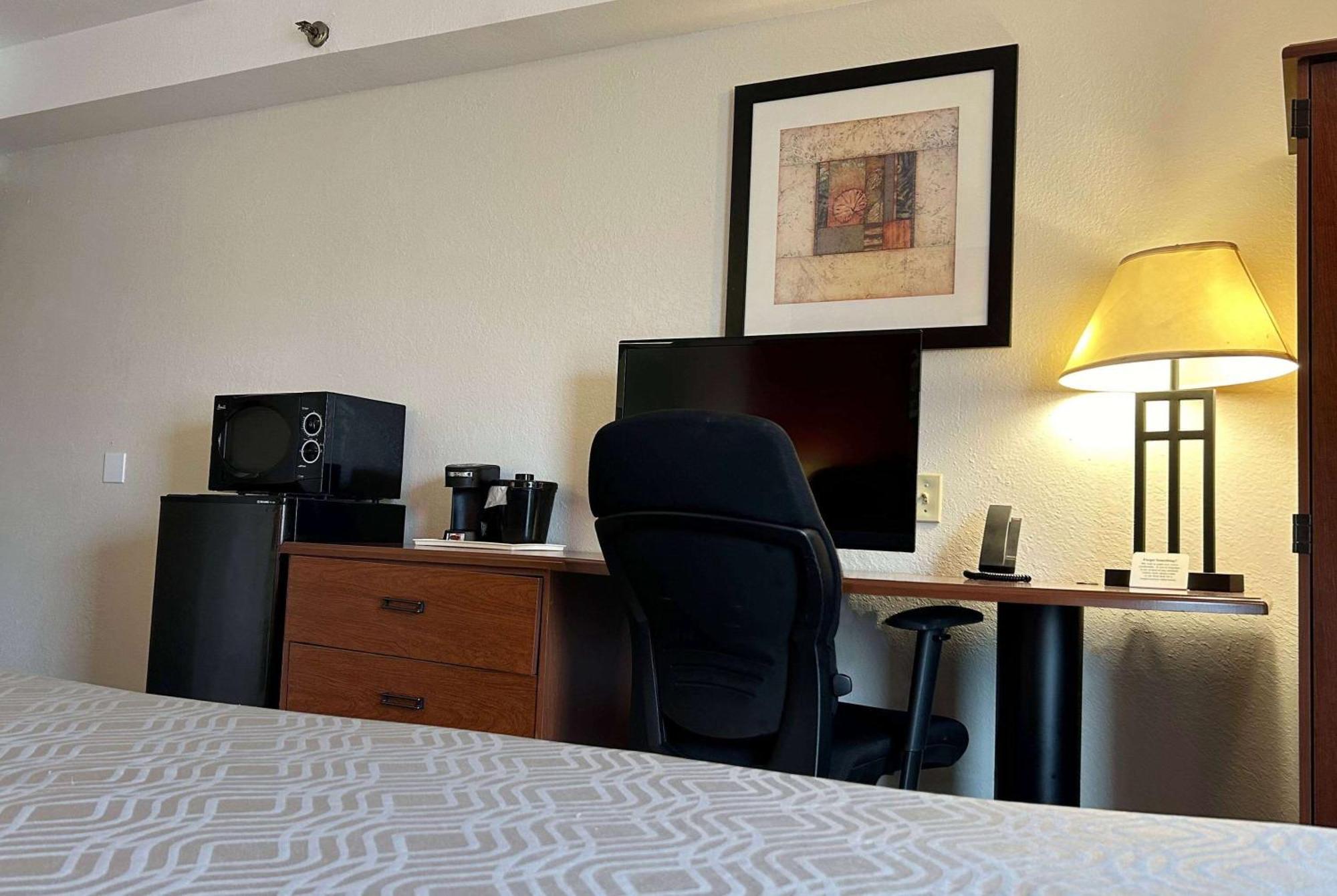 Howard Johnson By Wyndham 2* Urbana