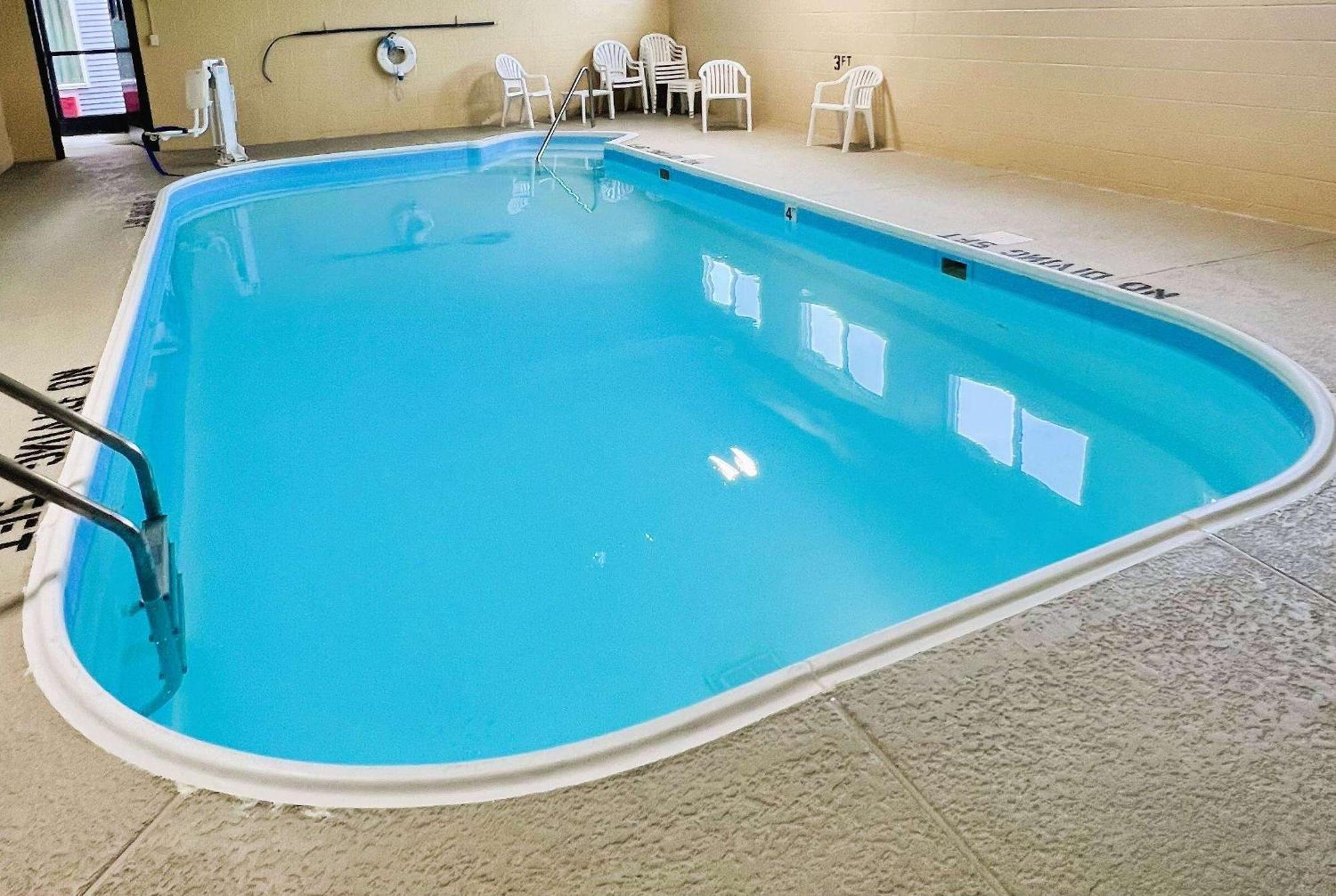 Howard Johnson By Wyndham 2* Urbana