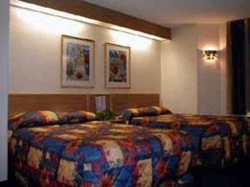 Howard Johnson By Wyndham Hotel